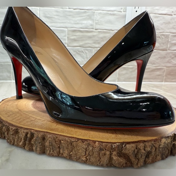Christian Louboutin Simple Pump 100 Black Patent Leather Heels